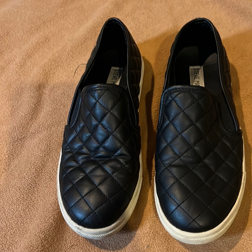 Ecentrcq Black